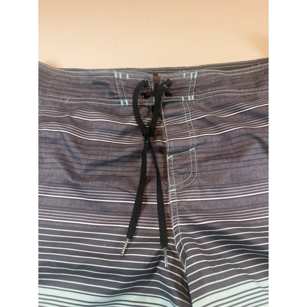 O Neill Mens Board Shorts 40 Grey/BLK/Blue Striped Drawstring Cargo Pocket - Picture 2 of 6